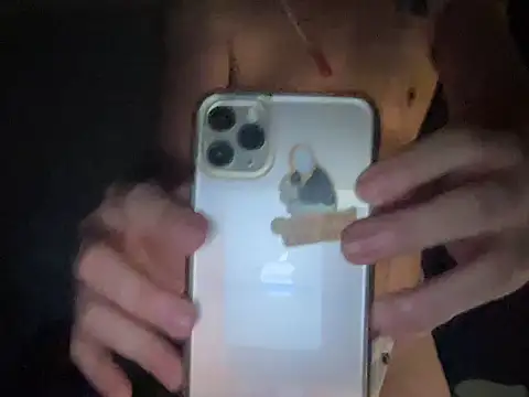 Snapshot of lahungdj12 chatting on 12/04/25, 05:06 lahungdj12 online show from 12/04/25, 05:06