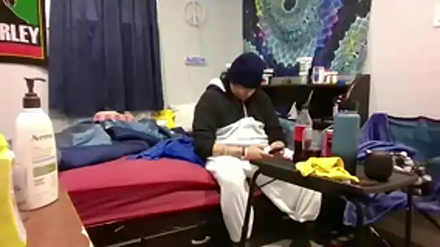 Snapshot of Bilover69 chatting on 12/01/25, 01:21 Bilover69 online show from 12/01/25, 01:21