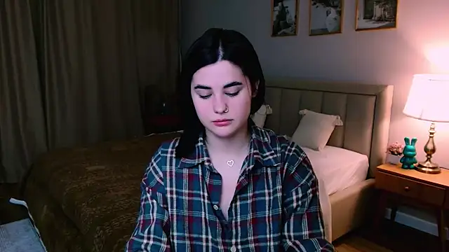 lil angel  online show from 03/11/26, 10:27