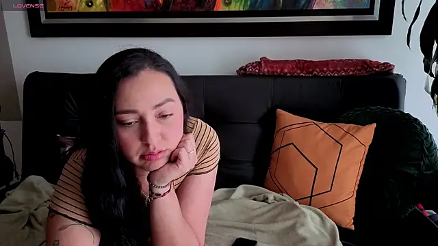 Snapshot of SujannaVarma_ chatting on 04/22/26, 09:16 SujannaVarma online show from 04/22/26, 09:16