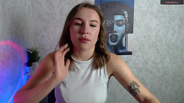 Snapshot of JuliaTopp_ chatting on 10/05/25, 07:50 JuliaTopp online show from 10/05/25, 07:50