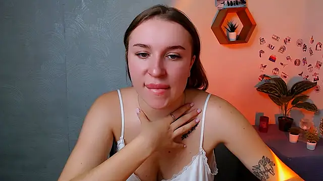 Snapshot of JuliaTopp_ chatting on 10/10/25, 07:40 JuliaTopp online show from 10/10/25, 07:40