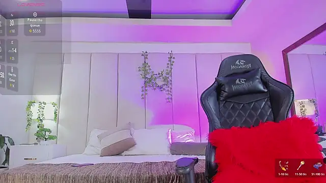 mia rousse25 online show from 02/10/26, 03:49