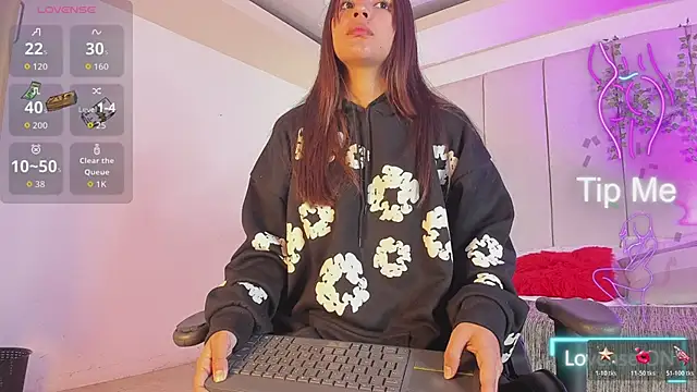 mia rousse25 online show from 02/13/26, 04:36