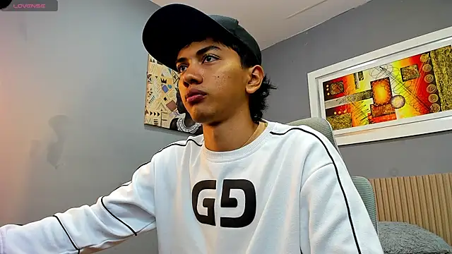 Snapshot of markbowie chatting on 10/01/25, 11:38 markbowie online show from 10/01/25, 11:38