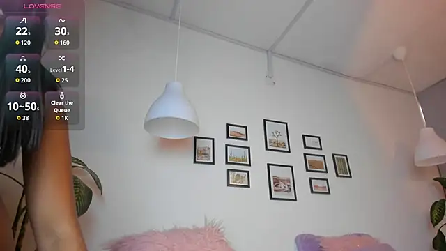 Snapshot of Coco_joness chatting on 11/28/25, 08:11 Coco joness online show from 11/28/25, 08:11