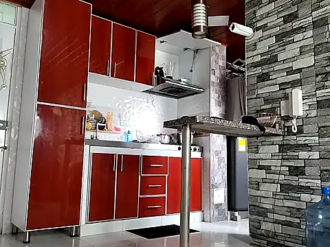 Snapshot of Masterblue_hot chatting on 12/04/25, 08:06 Masterblue hot online show from 12/04/25, 08:06