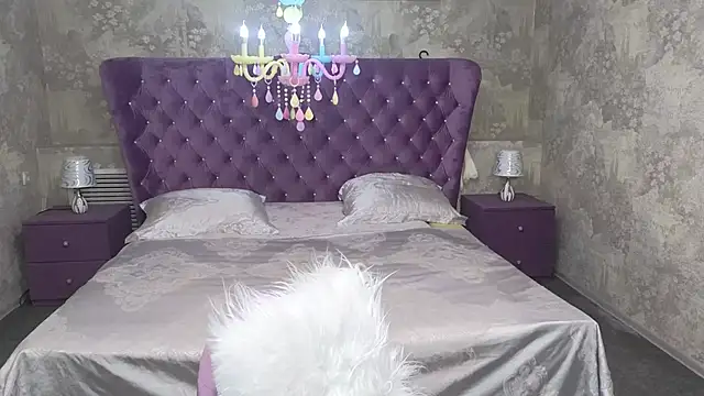 Anna Kenann online show from 09/27/25, 07:02