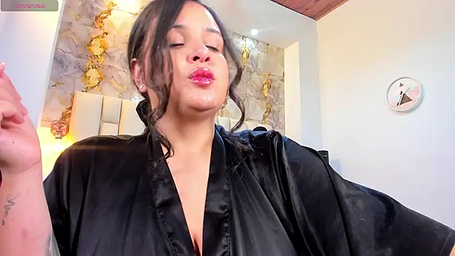 cloe galee online show from 02/06/26, 05:12