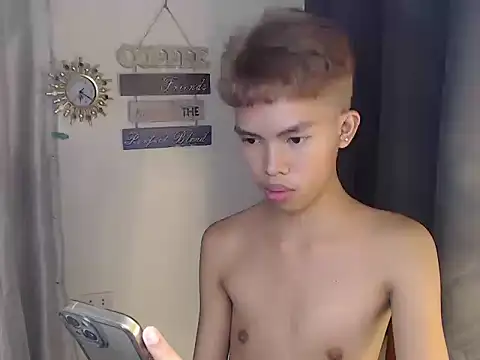 urcumjp online show from 10/24/25, 12:01