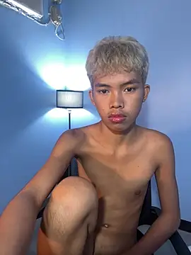 Snapshot of urcumjp chatting on 01/05/26, 05:27 urcumjp online show from 01/05/26, 05:27