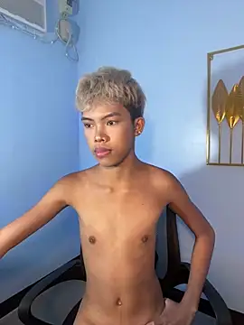 Snapshot of urcumjp chatting on 02/13/26, 03:35 urcumjp online show from 02/13/26, 03:35