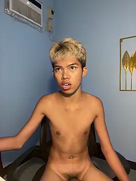 Snapshot of urcumjp chatting on 02/27/26, 02:17 urcumjp online show from 02/27/26, 02:17