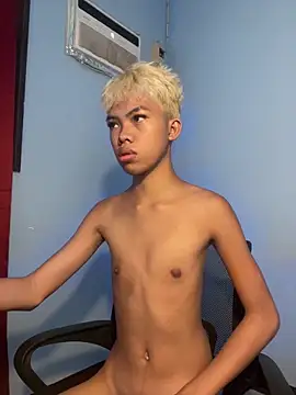 Snapshot of urcumjp chatting on 03/04/26, 02:50 urcumjp online show from 03/04/26, 02:50