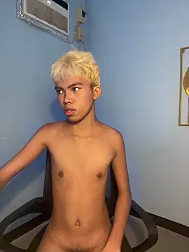 Snapshot of urcumjp chatting on 03/11/26, 06:47 urcumjp online show from 03/11/26, 06:47