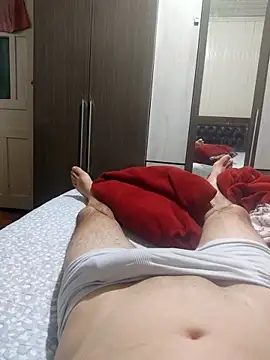 Gustavo198045 online show from 09/19/25, 01:29