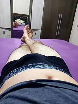 Gustavo198045 online show from 02/08/26, 02:48