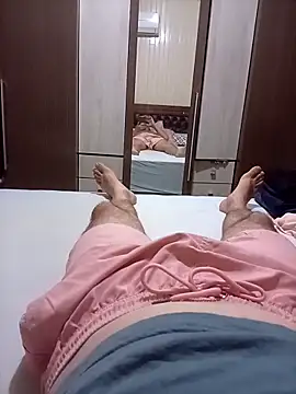 Gustavo198045 online show from 03/11/26, 12:49