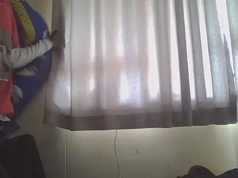 Snapshot of Ziphoo2 chatting on 09/16/25, 01:34 Ziphoo2 online show from 09/16/25, 01:34