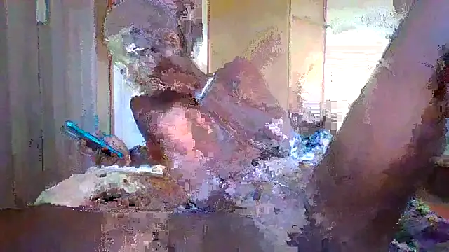 Snapshot of Ziphoo2 chatting on 11/18/25, 11:03 Ziphoo2 online show from 11/18/25, 11:03