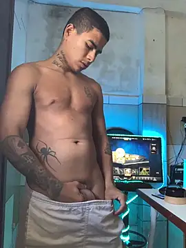 Snapshot of Novindot23cm chatting on 11/27/25, 05:37 Novindot23cm online show from 11/27/25, 05:37