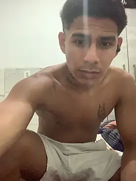 Novindot23cm online show from 06/18/26, 01:28
