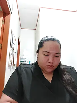 Snapshot of LianaCruzado chatting on 04/12/26, 01:32 LianaCruzado online show from 04/12/26, 01:32