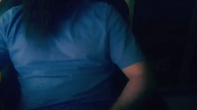 Snapshot of LondonMan1988 chatting on 09/17/25, 05:03 LondonMan1988 online show from 09/17/25, 05:03