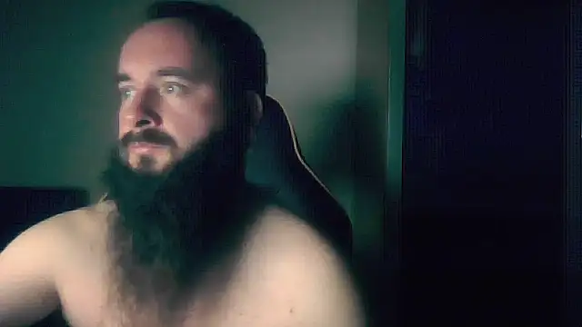 Snapshot of LondonMan1988 chatting on 11/21/25, 04:16 LondonMan1988 online show from 11/21/25, 04:16