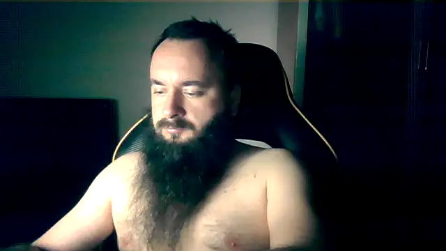 LondonMan1988 online show from 02/18/26, 05:09