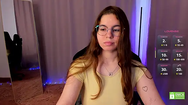 Snapshot of blessme_G chatting on 09/19/25, 03:52 blessme G online show from 09/19/25, 03:52