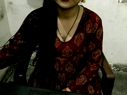 RIYA SOOD online show from 10/24/25, 05:20