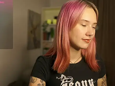 uwu nika18 online show from 10/29/25, 09:33