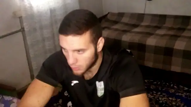 Snapshot of Jordan1Dior chatting on 10/13/25, 06:13 Jordan1Dior online show from 10/13/25, 06:13