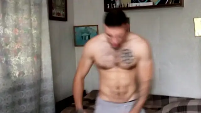 Snapshot of Jordan1Dior chatting on 10/25/25, 08:22 Jordan1Dior online show from 10/25/25, 08:22