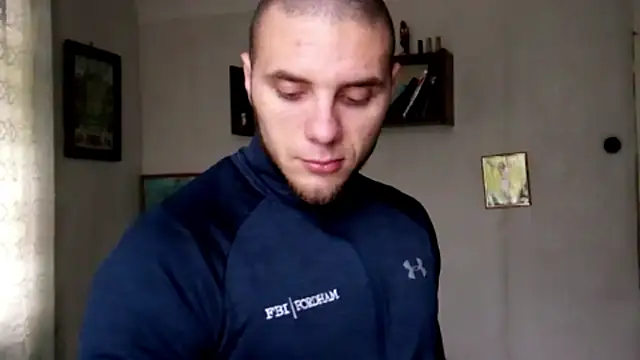 Snapshot of Jordan1Dior chatting on 11/08/25, 07:41 Jordan1Dior online show from 11/08/25, 07:41