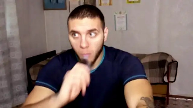 Snapshot of Jordan1Dior chatting on 11/28/25, 07:11 Jordan1Dior online show from 11/28/25, 07:11