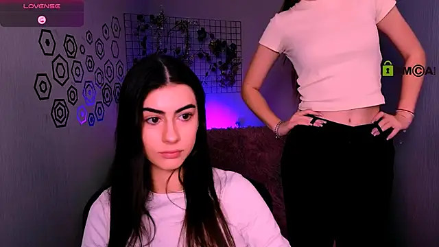 kaisy star online show from 11/28/25, 10:29