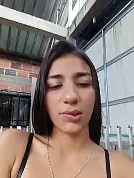 -juicy  online show from 10/03/25, 08:50