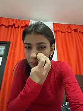 Snapshot of -juicy_ chatting on 02/23/26, 11:02 -juicy online show from 02/23/26, 11:02