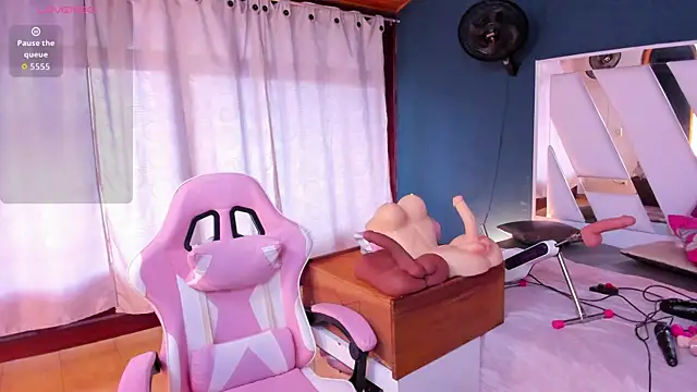 Lena Bdsm online show from 12/01/25, 11:15