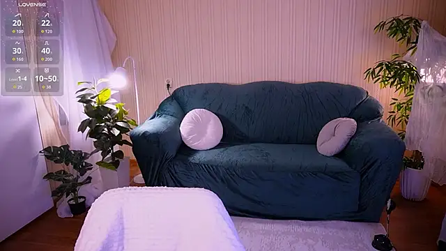 Snapshot of Angell_Wild chatting on 03/27/26, 04:18 Angell Wild online show from 03/27/26, 04:18