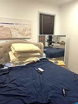 Snapshot of iamthepublickmasterbater chatting on 03/17/26, 04:32 iamthepublickmasterbater online show from 03/17/26, 04:32