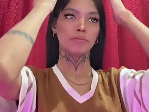 Snapshot of Sugarcandyyy chatting on 04/11/26, 04:28 Sugarcandyyy online show from 04/11/26, 04:28