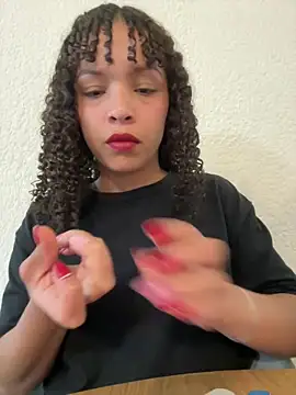 Yasmin777  online show from 04/16/26, 09:39