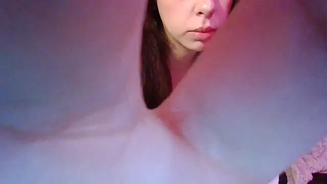 Snapshot of arianababyxo chatting on 10/17/25, 10:07 arianababyxo online show from 10/17/25, 10:07