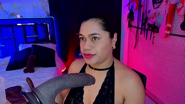 Issafoxx online show from 03/29/26, 12:16