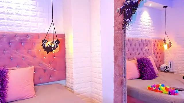 anette bennet online show from 10/27/25, 07:29