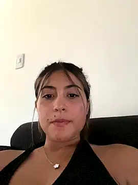 Snapshot of Ana__Pink chatting on 11/30/25, 06:45 Ana Pink online show from 11/30/25, 06:45