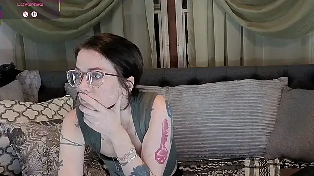 kohlbird online show from 10/22/25, 11:59